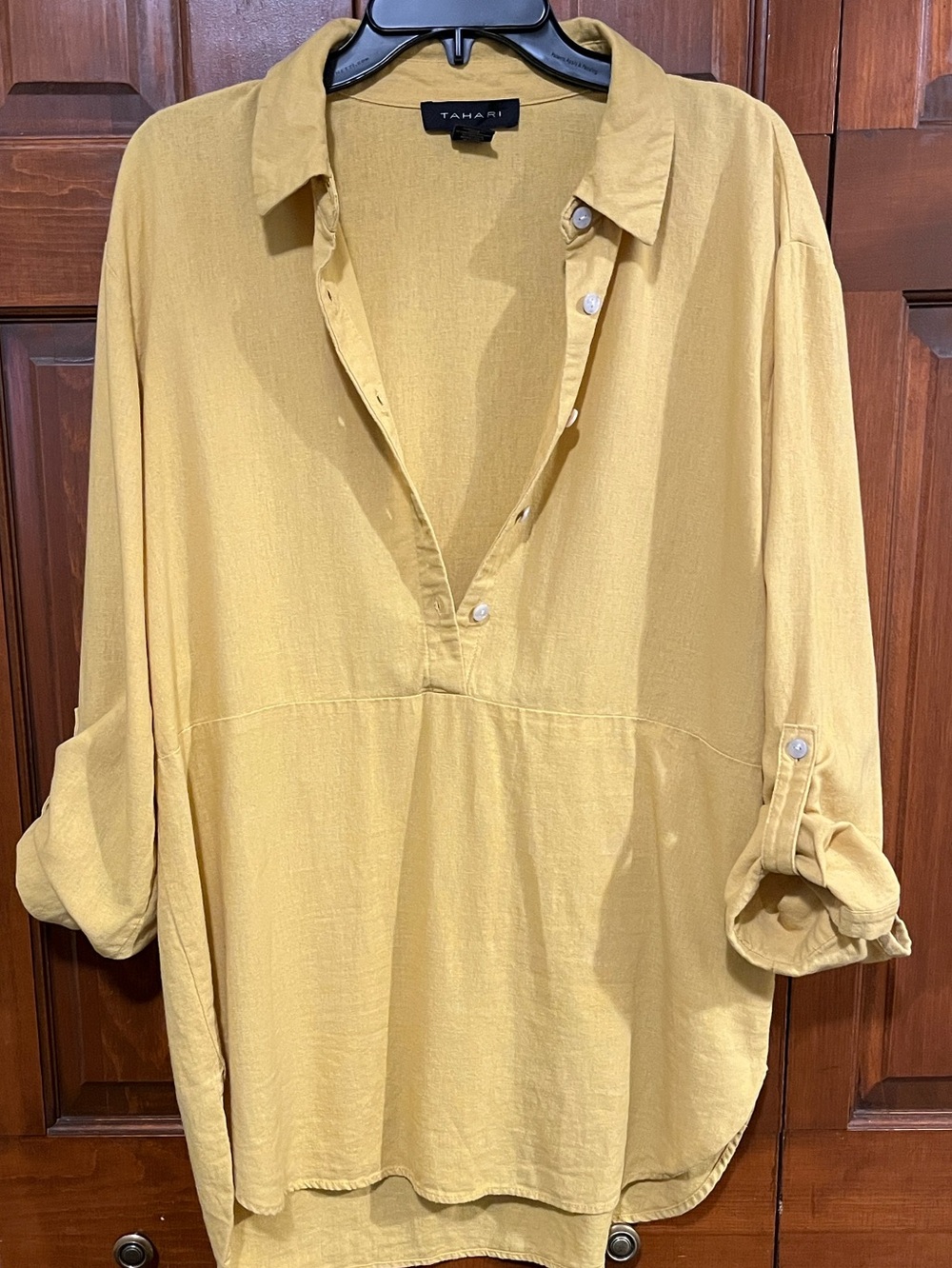 Tahari Linen Blend Yellow Tunic Top Roll Tab Long Sleeve Size Medium